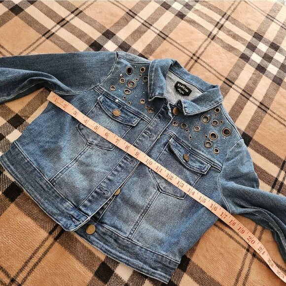 Distressed Denim Jacket and Jeans Set - Picture 9 of 12